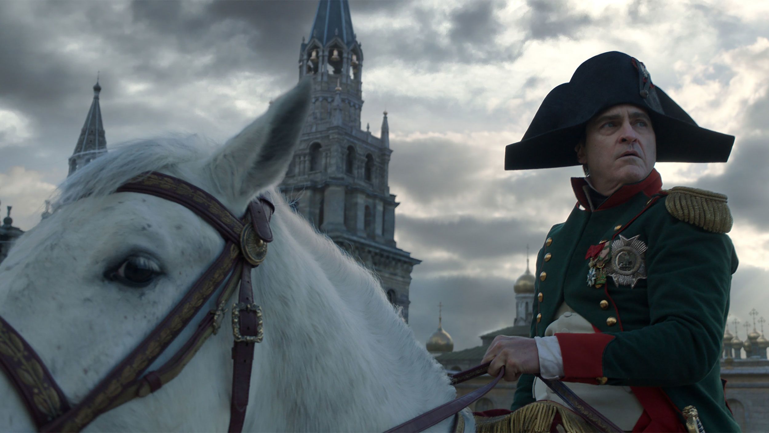 Joaquin Phoenix como Napoleón